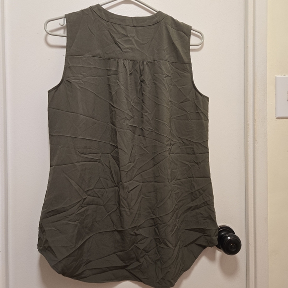 RW&CO army Green dress tank top blouse - Picture 2 of 3